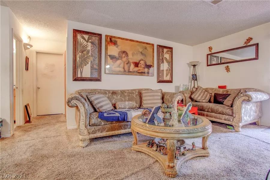 3151 Soaring Gulls Drive #1067, Las Vegas, NV 89128