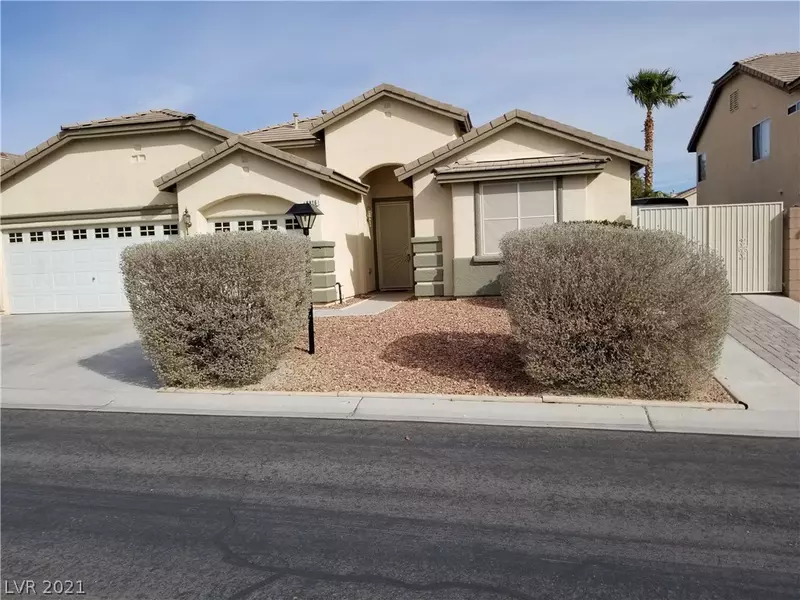 8816 Egyptian Avenue, Las Vegas, NV 89143