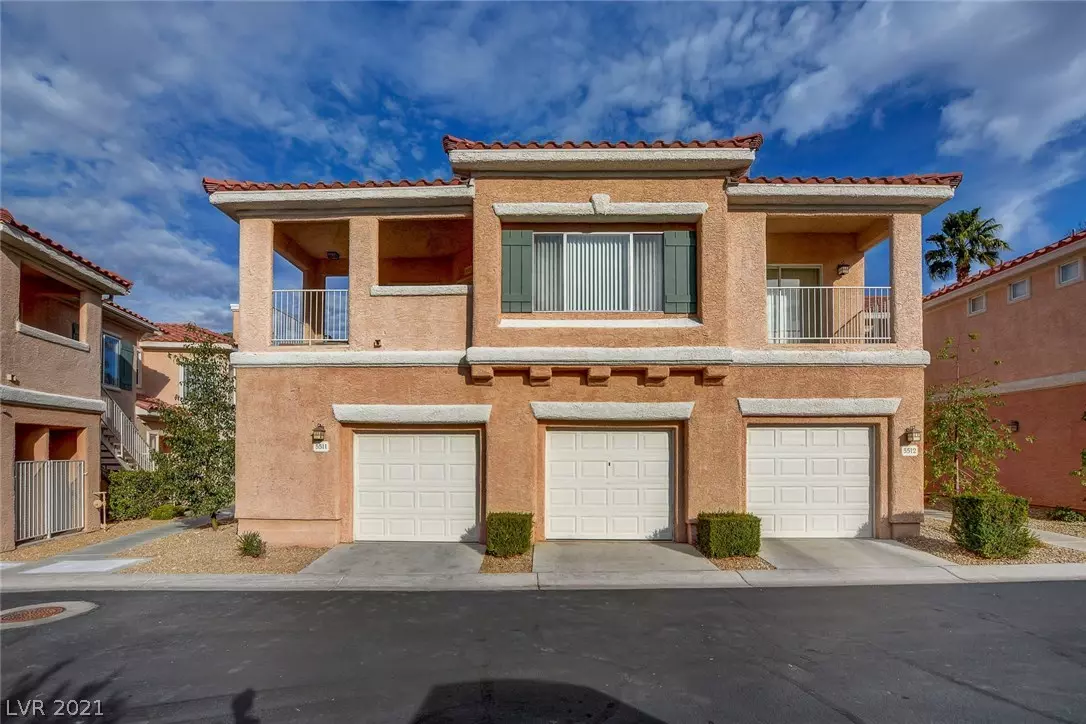 Henderson, NV 89012,251 Green Valley Parkway #5511