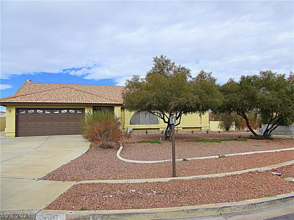 Henderson, NV 89011,909 Hibiscus Court