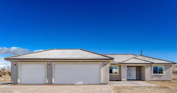 2111 S MANZANITA, Pahrump, NV 89048