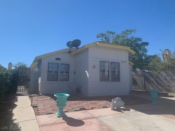 6851 Mangrum Circle, Las Vegas, NV 89103