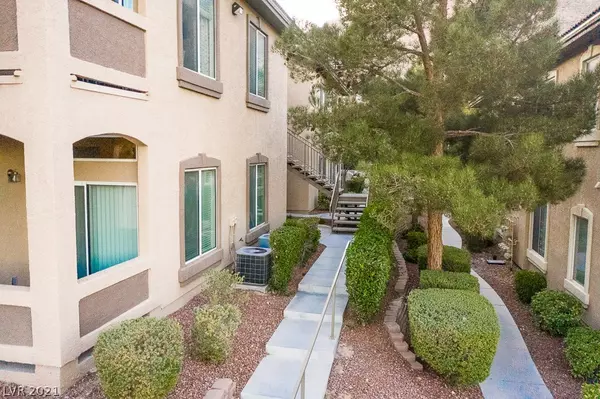 10630 Calico Mountain Avenue #102, Las Vegas, NV 89129