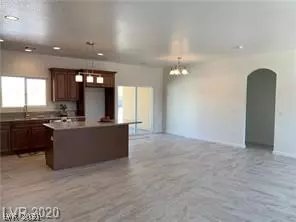 Pahrump, NV 89061,5331 Lincolnwood Court