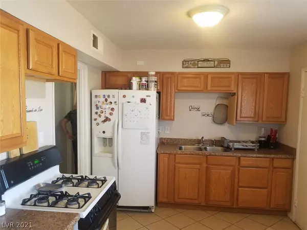 North Las Vegas, NV 89030,2708 Berg Street