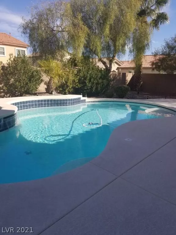 Las Vegas, NV 89113,7968 Sandrock Ranch Street