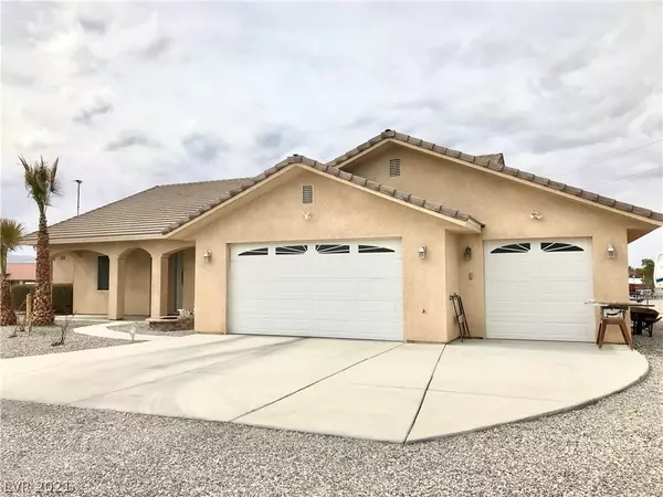 Pahrump, NV 89048,3390 Sandstone Court #2