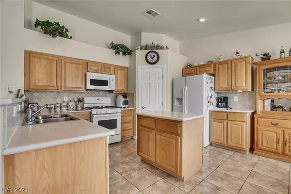 North Las Vegas, NV 89031,3513 Majestic Sand Avenue