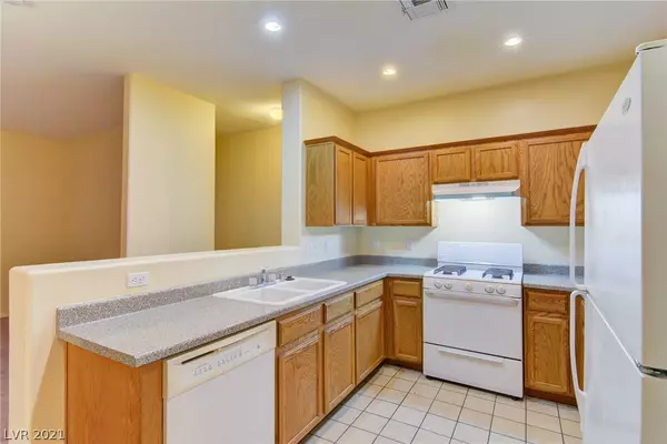 North Las Vegas, NV 89031,5930 Barbosa Drive #5