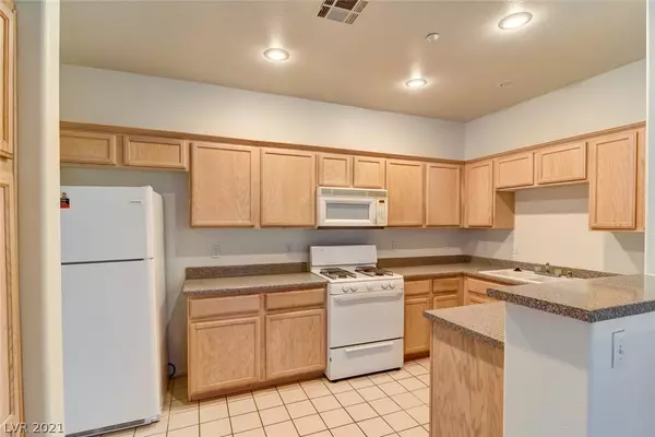 North Las Vegas, NV 89031,5930 Barbosa Drive #3