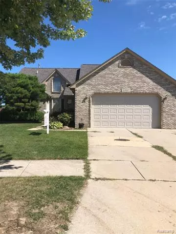 15887 SPUR DR, Macomb Twp, MI 48042