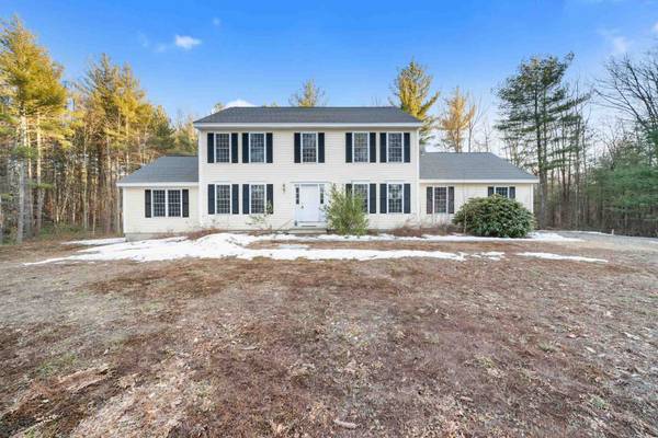 11 Stone CT, Milford, NH 03060