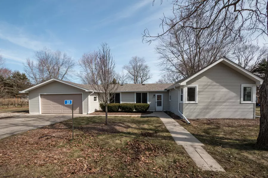 331 Orchard St, Rochester, WI 53105