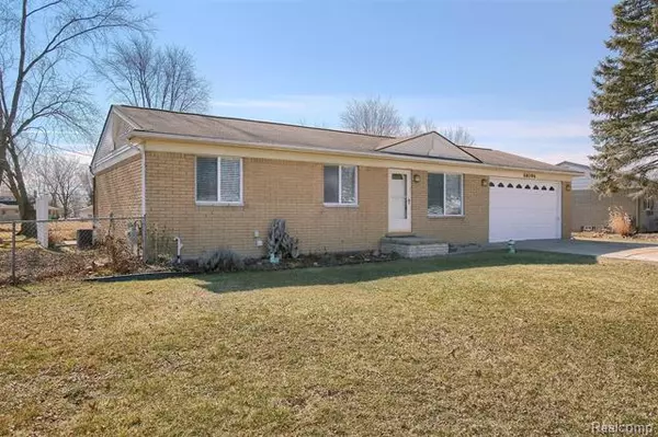 Chesterfield Twp, MI 48047,48096 PHEASANT ST