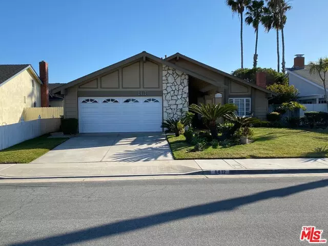 8412 N Northport Dr, Huntington Beach, CA 92646