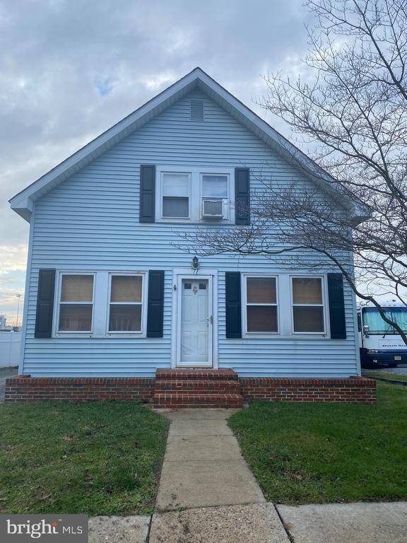 71 E PITTSFIELD ST, Pennsville, NJ 08070