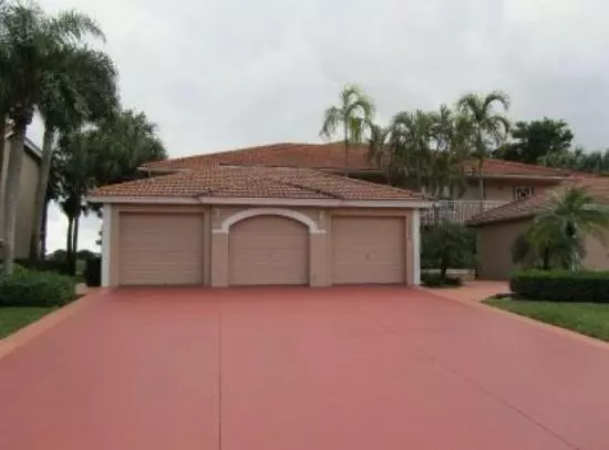 Boca Raton, FL 33498,10930 Lakemore LN 201