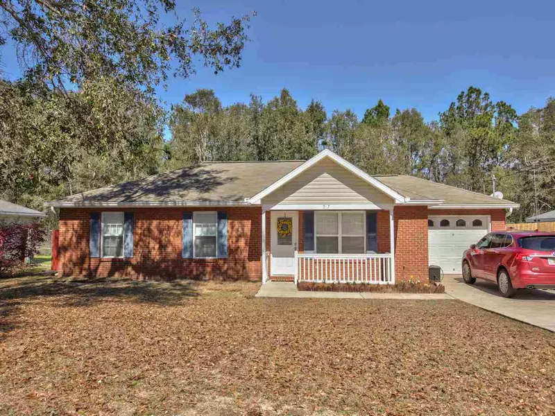 57 E Vencent Drive, Midway, FL 32343