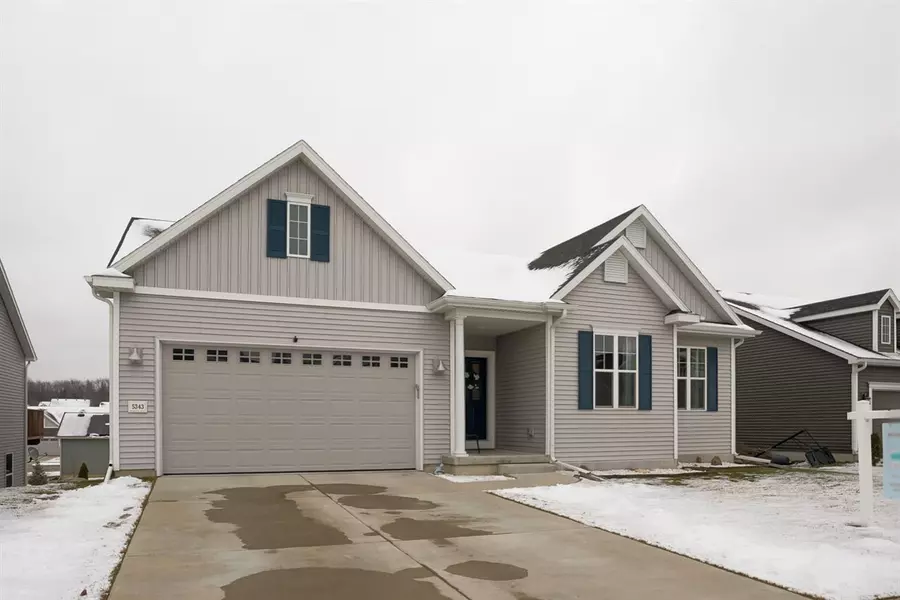 5343 Little Bluestem Dr, Mcfarland, WI 53558