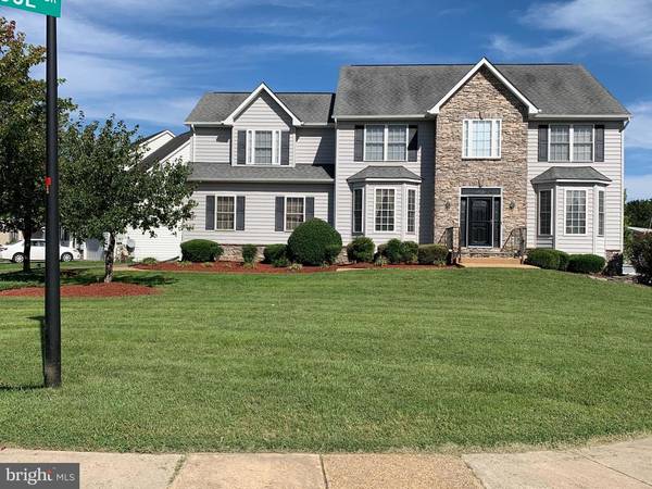 9901 HOLLAND MEADOWS CT, Fredericksburg, VA 22408