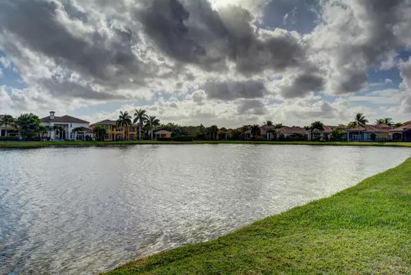 Boca Raton, FL 33496,9636 Bridgebrook DR