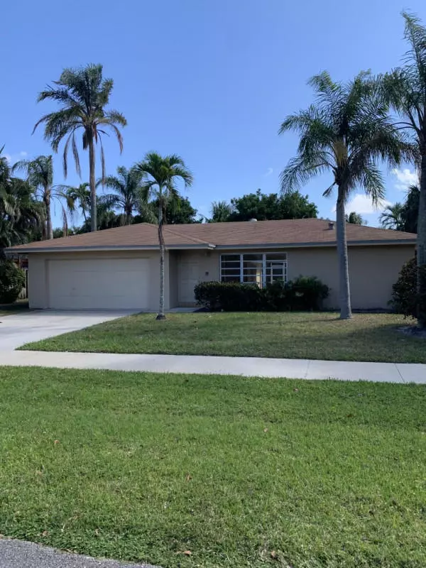 Boca Raton, FL 33487,4892 Willow DR