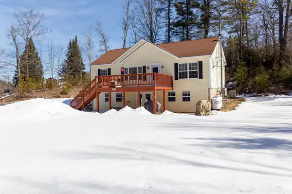 188 Leavitt RD, Pittsfield, NH 03263