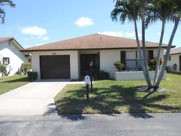 Greenacres, FL 33463,6210 Olivewood CIR