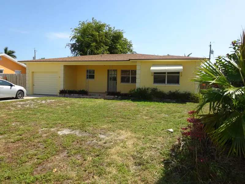 4200 Foss RD, Lake Worth, FL 33461