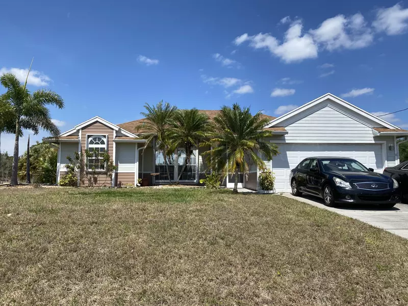 631 SW Estate AVE, Port Saint Lucie, FL 34953