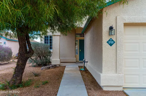 Tucson, AZ 85742,3700 W Sunbonnet Place