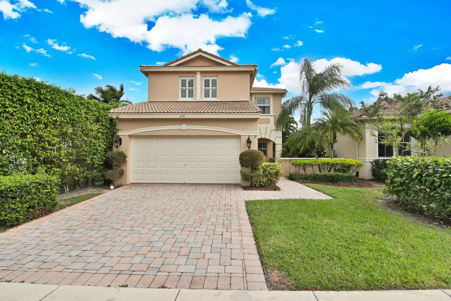 244 Isle Verde WAY, Palm Beach Gardens, FL 33418