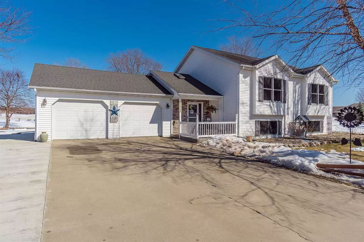 Reedsburg, WI 53959,1871 Valhalla View Ct