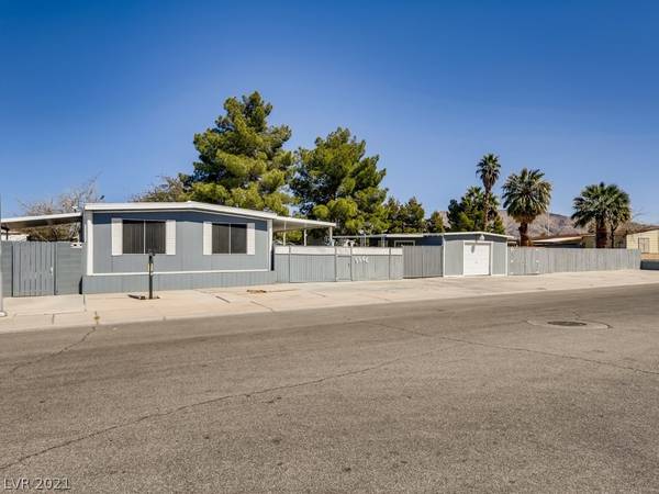 5566 Everglade Street, Las Vegas, NV 89142