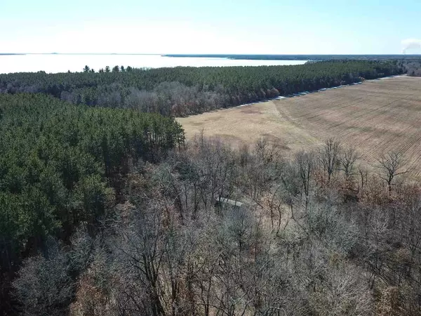 N14619 Porter Rd, Nekoosa, WI 54457