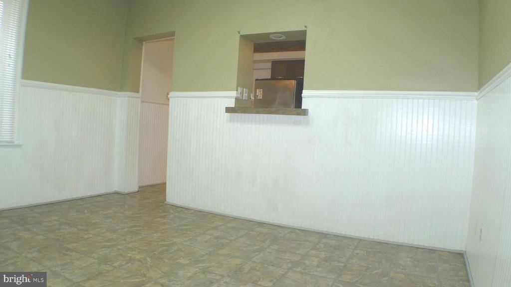 Gloucester City, NJ 08030,632 MARKET ST