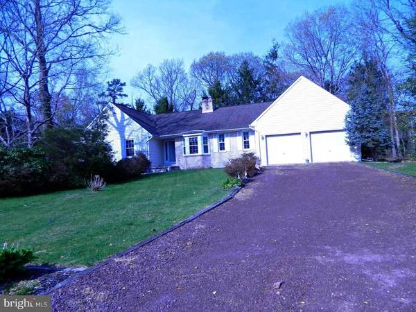 1098 SWANS WAY, Elmer, NJ 08318