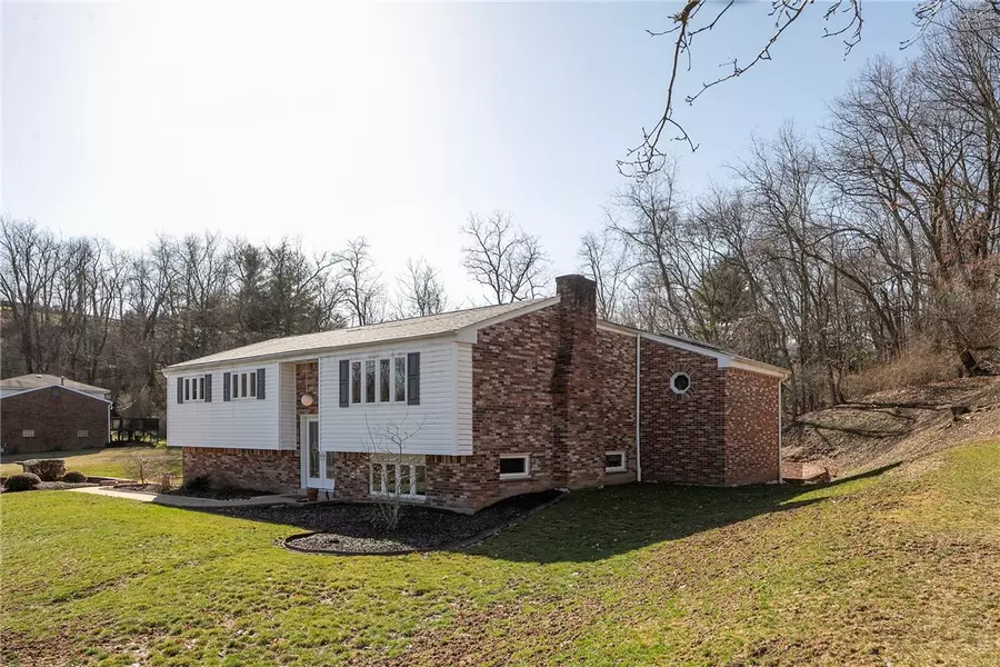 3503 Calton Dr, Murrysville, PA 15668