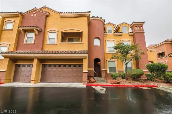 Las Vegas, NV 89129,3975 Hualapai Way #276