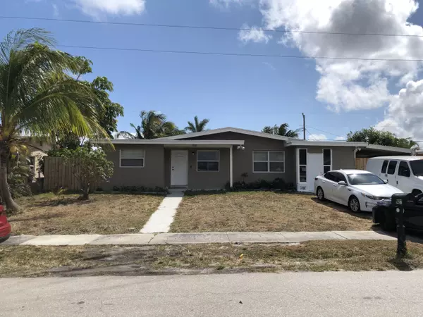 920 W Broome ST, Lantana, FL 33462