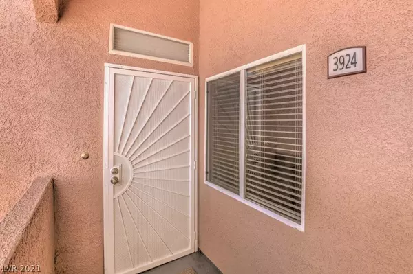 Henderson, NV 89052,700 Carnegie Street #3924