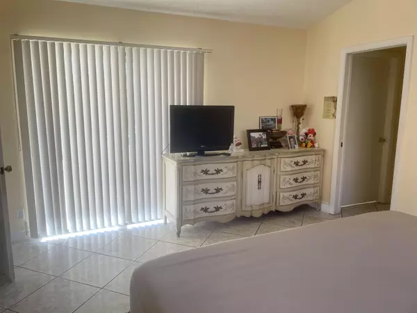 Boca Raton, FL 33428,22433 Tuna PL