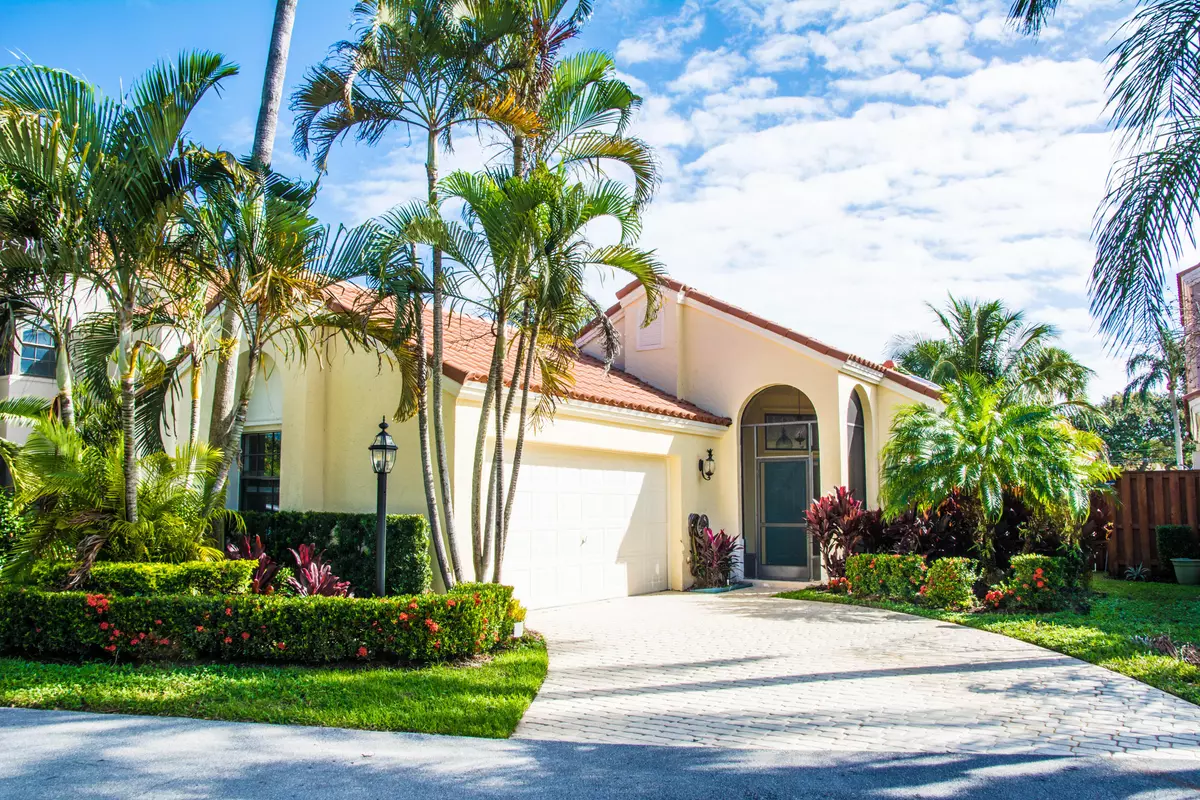 Palm Beach Gardens, FL 33410,13238 St Tropez CIR