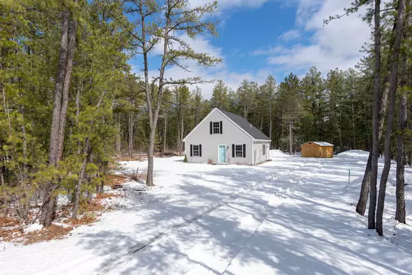 Tamworth, NH 03886,369 Silver Pine LN