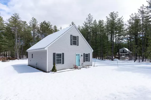 Tamworth, NH 03886,369 Silver Pine LN