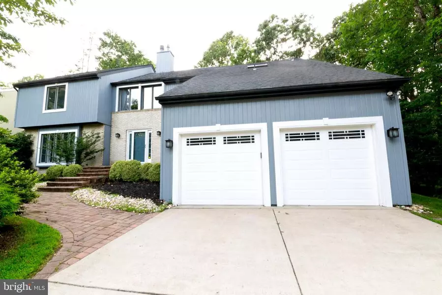 21 LYNCH RD, Voorhees, NJ 08043