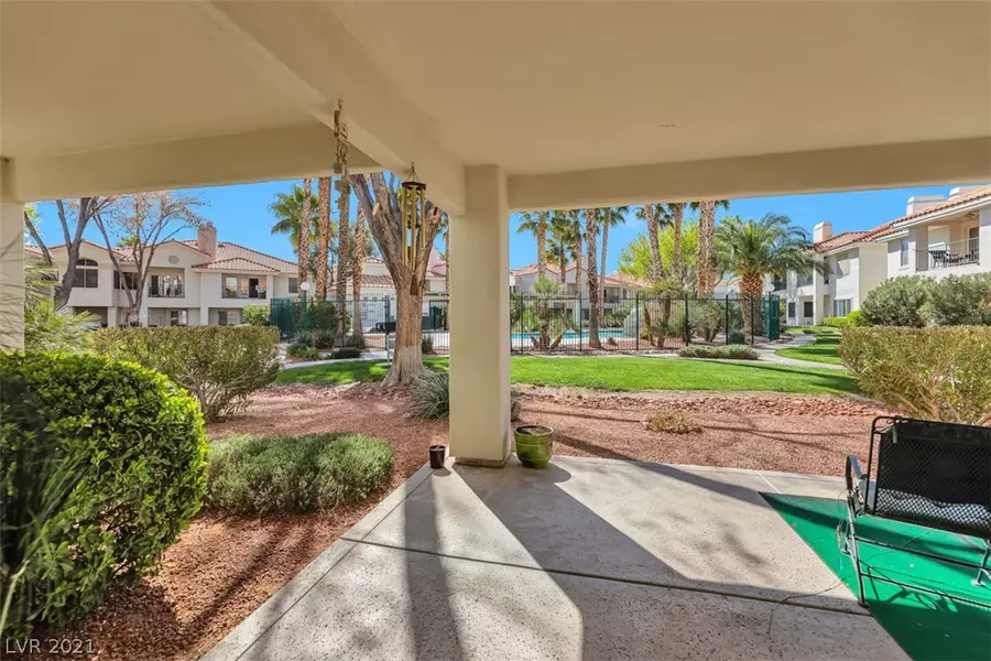 7633 Valley Green Drive #101, Las Vegas, NV 89149