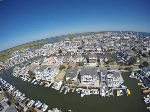 Sea Isle City, NJ 08243,312 45th Place