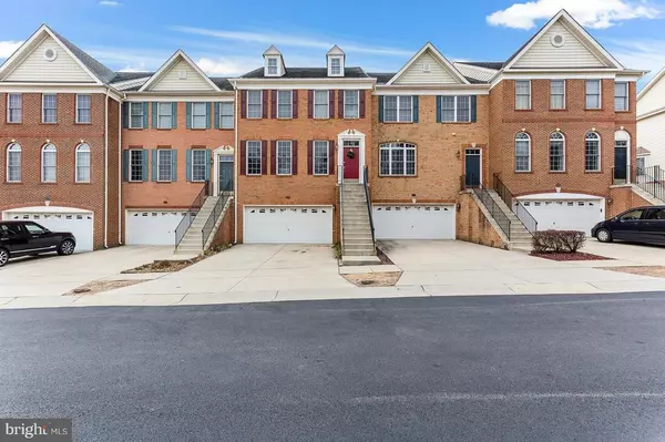 42917 OLANDER SQ, Chantilly, VA 20152