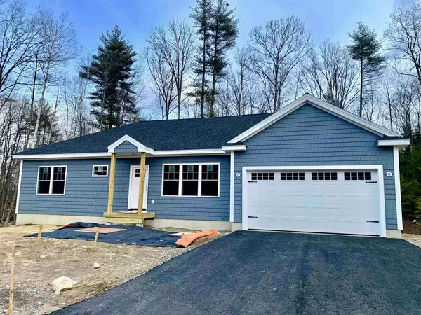 7 Currier LN #2, Fremont, NH 03044